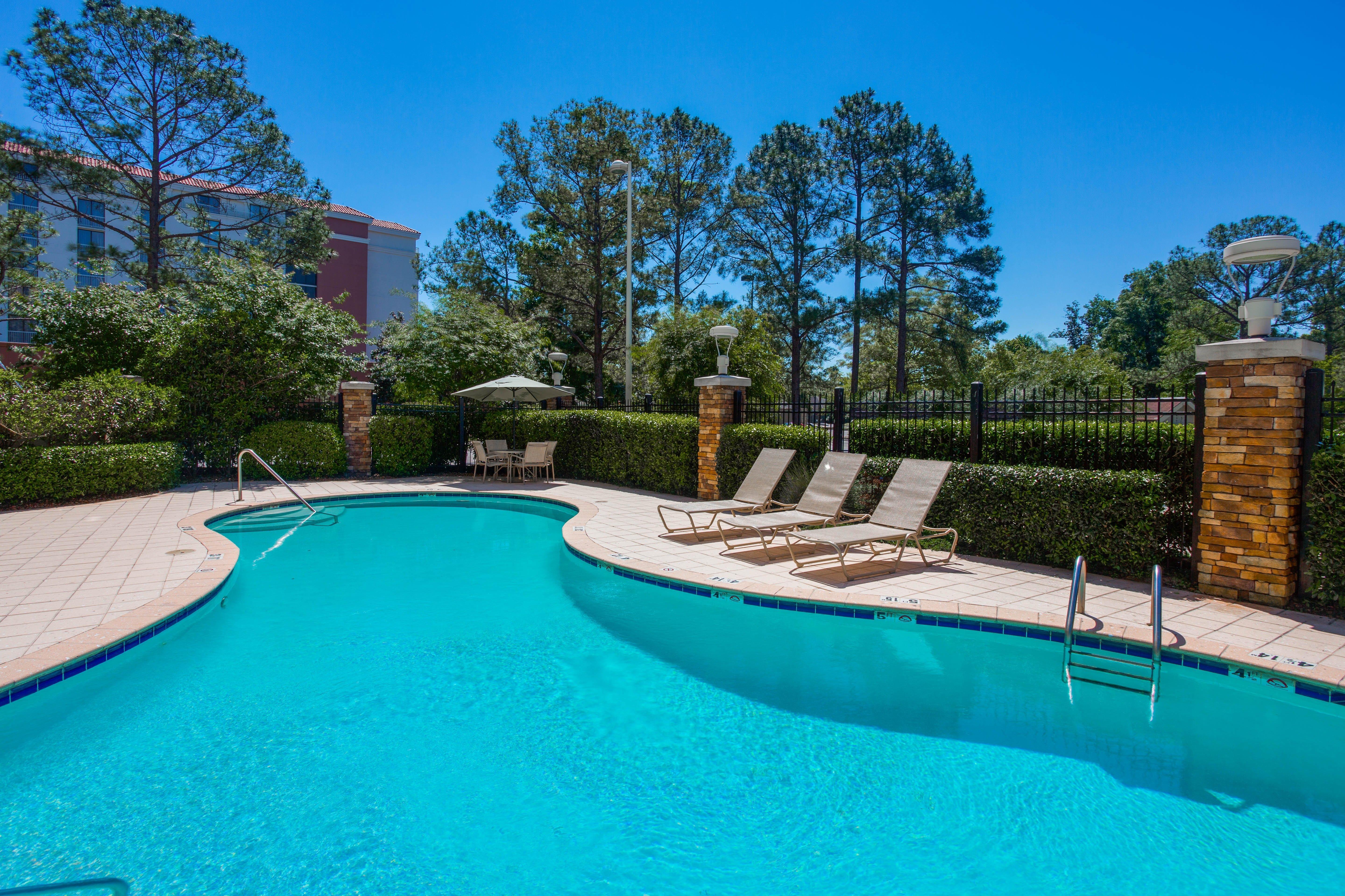 Holiday Inn Baton Rouge College Drive I-10 By Ihg Exterior foto